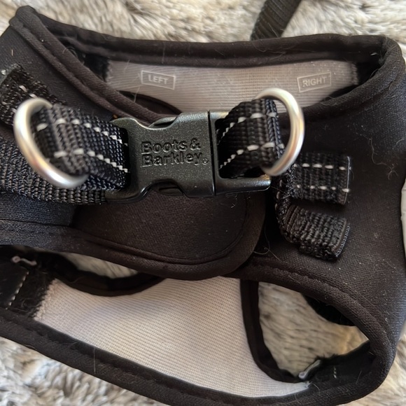 SMALL PET HARNESS AND LEASH. CAT - Picture 2 of 3